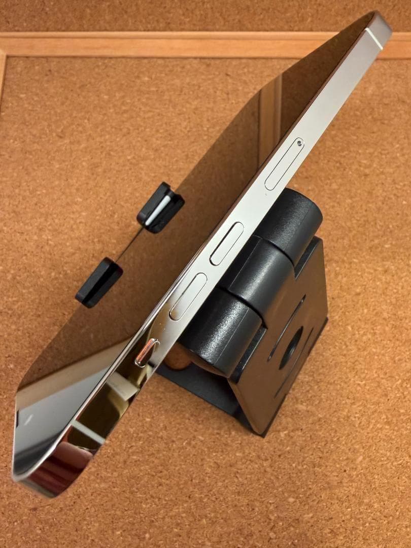 iPhone 13 Pro シルバー 1024 GB バッテリー100%