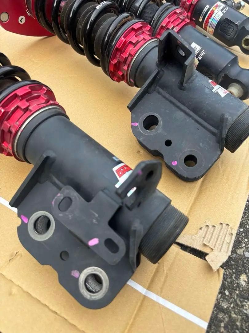 ブリッツBlitzDAMPER ZZ-R GR86 ZN8 ZN6 ZC6ZD8