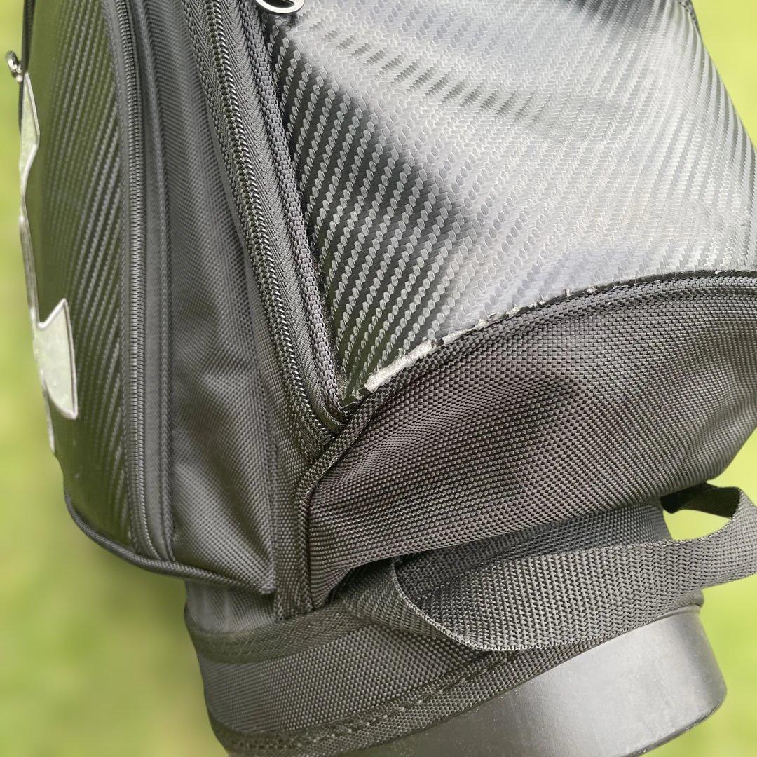 希少　アンダーアーマー　キャディーバッグ　ゴルフバッグ　ブラック