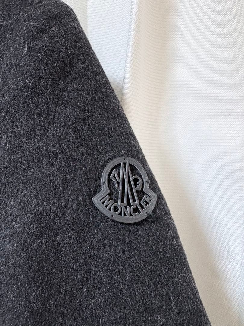 美品　モンクレール　ダウンコート