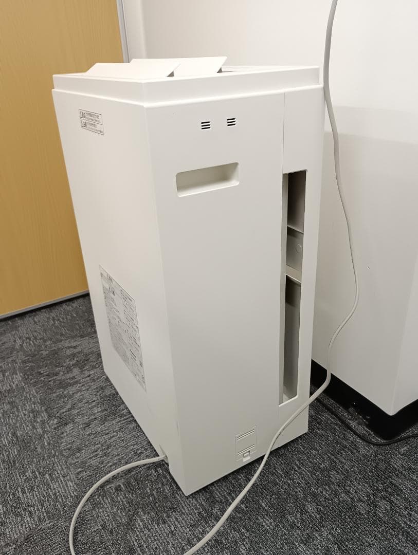 パナソニック　2022年製　加湿空気清浄機　F-VC70XU　ナノイーＸ