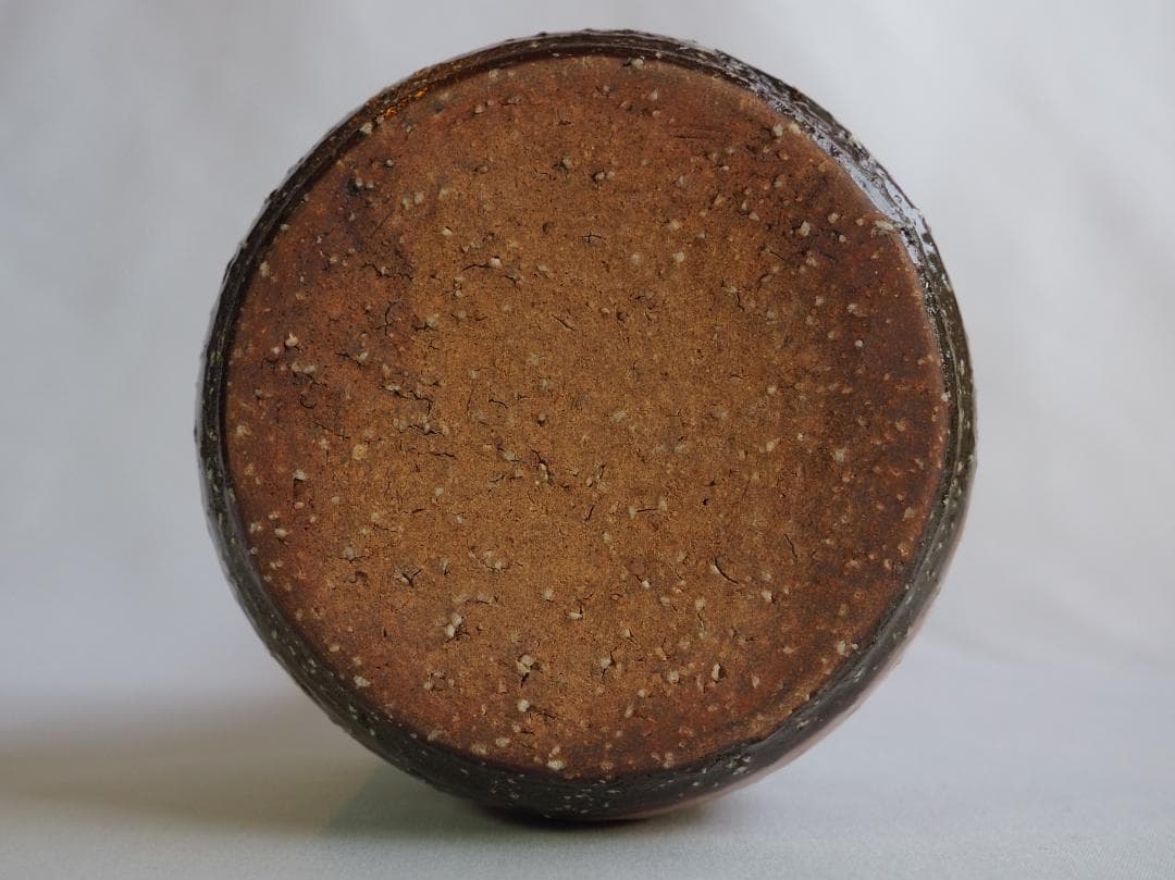 13代田原陶兵衛造『萩焼砧花入』（共箱）