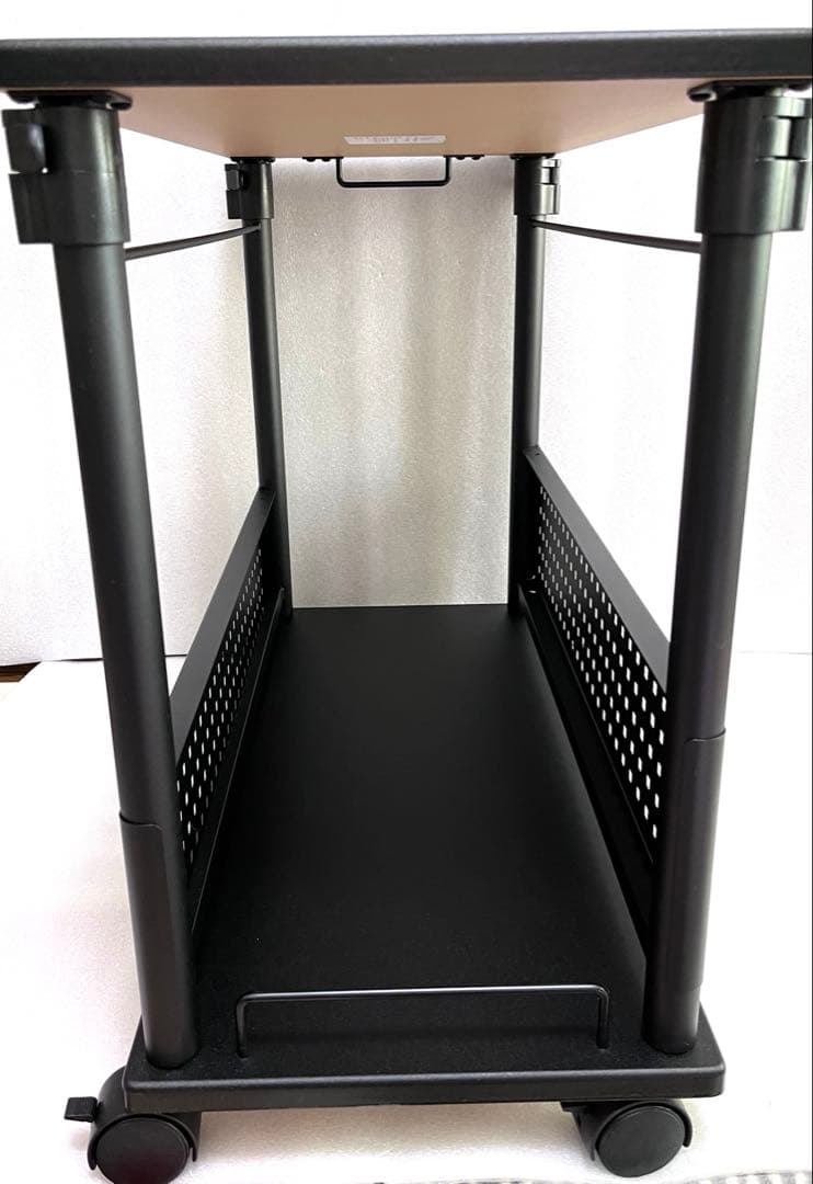 Bauhutte ( バウヒュッテ ) 昇降式 PCワゴン.スタンダード￼