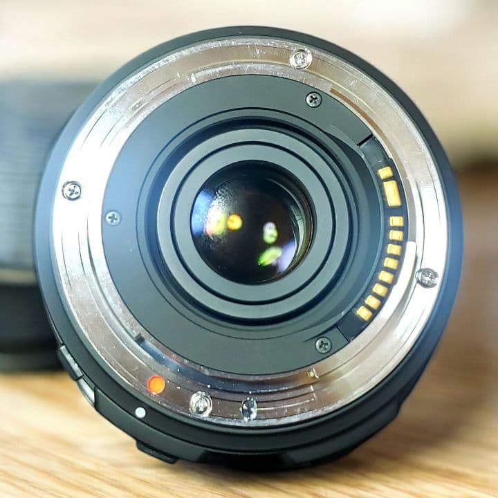 SIGMA 交換レンズDC 18-200㎜F3.5-6.3 OS HSM超美品！