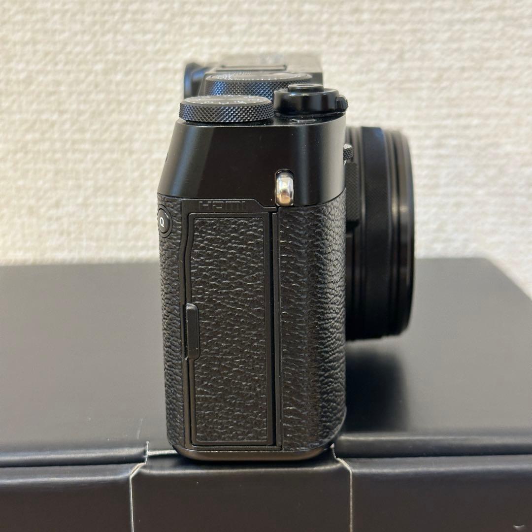 【美品】FUJIFILM X100VI ブラック