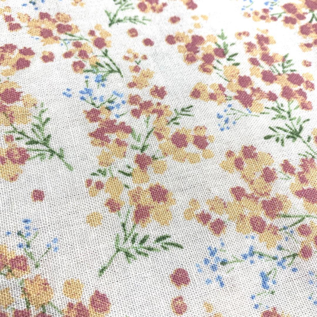 モモンガポーチ　イチゴ