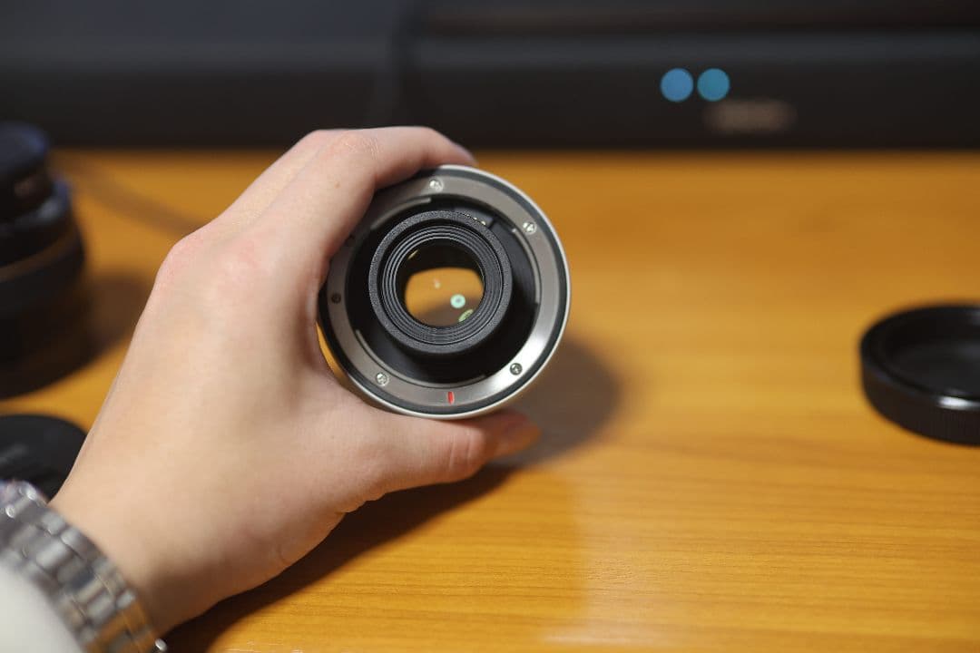 Canon RF 2×　エクステンダー　テレコンバーター