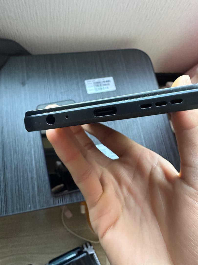 Androidスマートフォン 2台セットでの出品です。