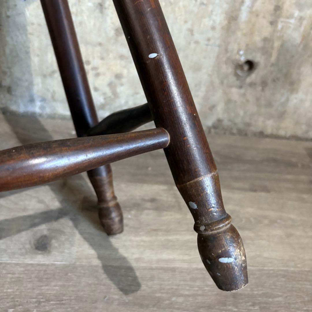 ヴィンテージ　スツール　ラウンドスツール　②