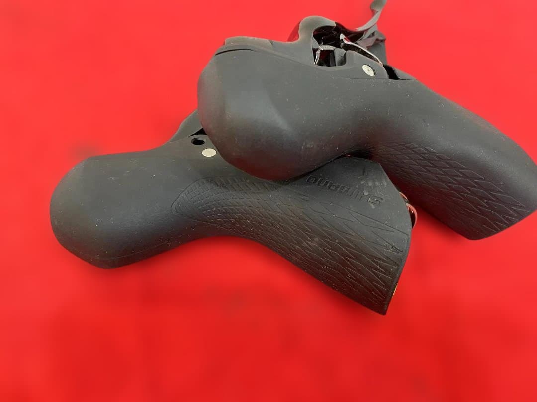 シマノ　STIレバー　油圧　ディスク　11速