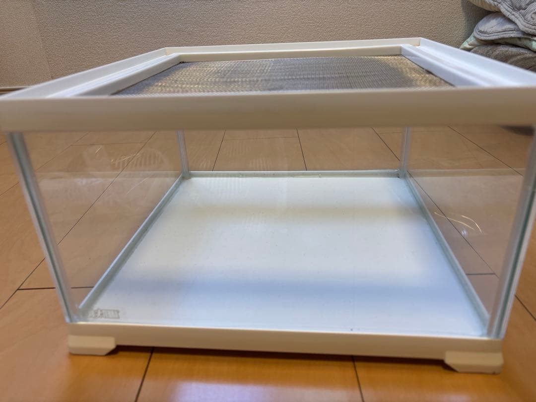 爬虫類、両生類飼育ケース