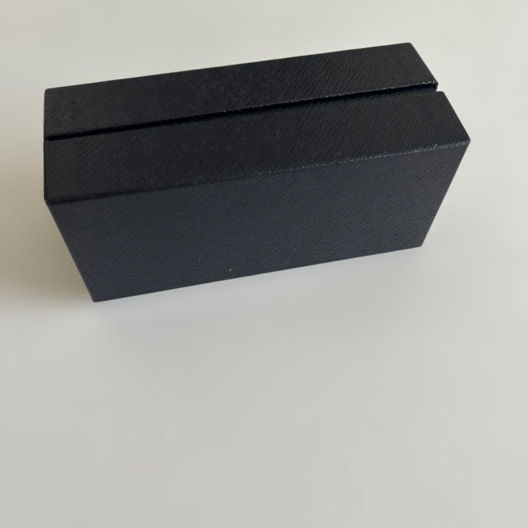 プラダPRADA サングラス　ブラック　マット