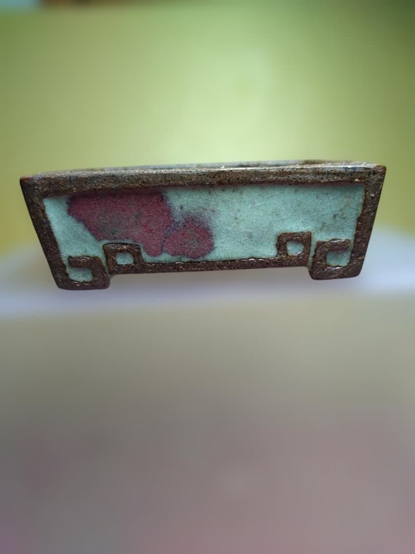陶器製長方形プランター 青緑色と赤色の模様