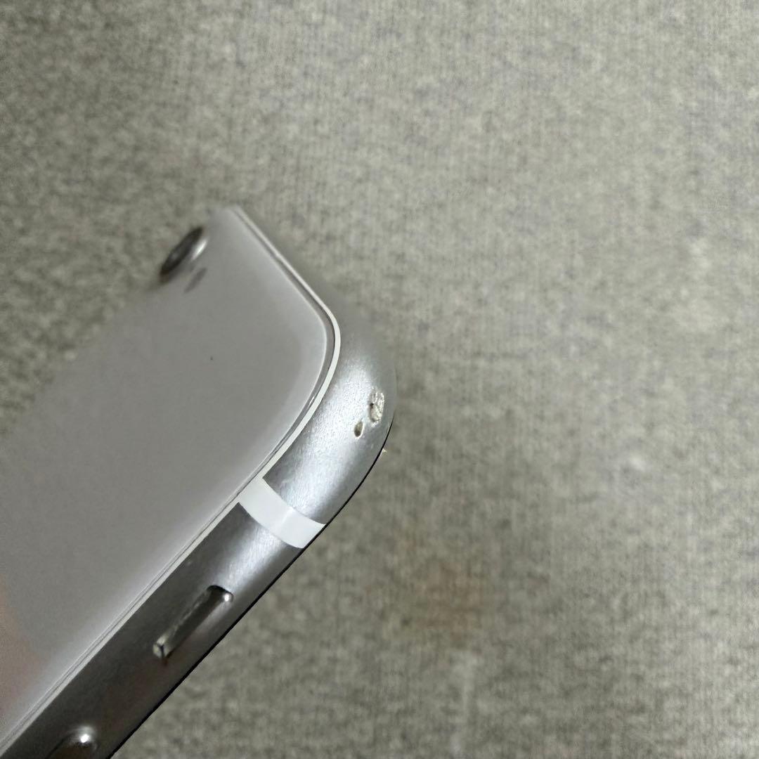 iPhone SE2 128G ホワイト