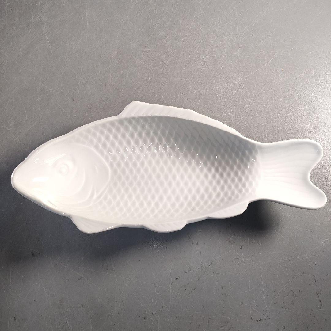 A1374-2/京峰 作/白磁魚文銘々皿5客/大皿/飾皿/盛皿/膾皿/懐石道具/