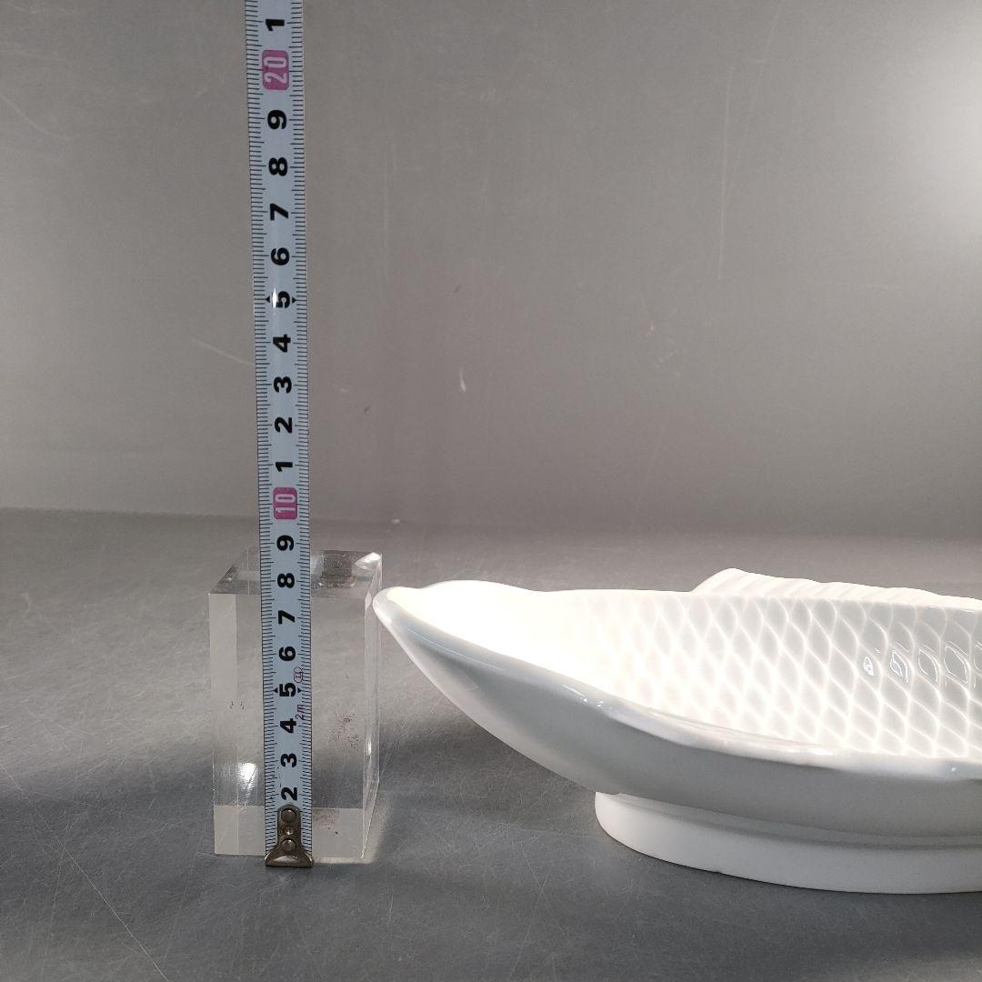 A1374-2/京峰 作/白磁魚文銘々皿5客/大皿/飾皿/盛皿/膾皿/懐石道具/