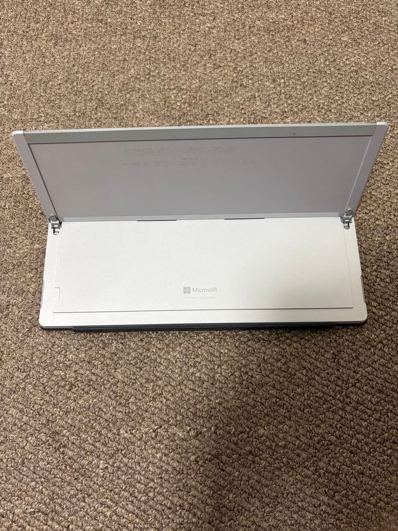 Microsoft Surface Pro6（1/3まで19,000円）