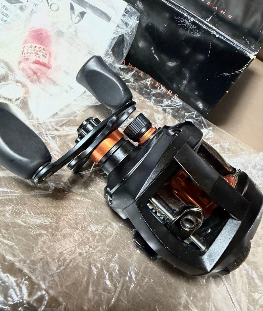 超希少 ダイワ Daiwa PRESSOシルバークリーク プレッソベイト右・新品