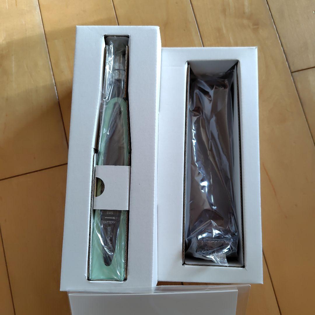 メディスキンラボ　ローラーソニックプロ　美顔器　未使用