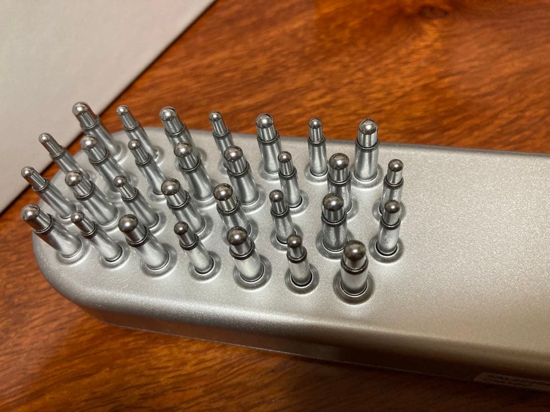 SALONIA サロニア　EMSリフトブラシ