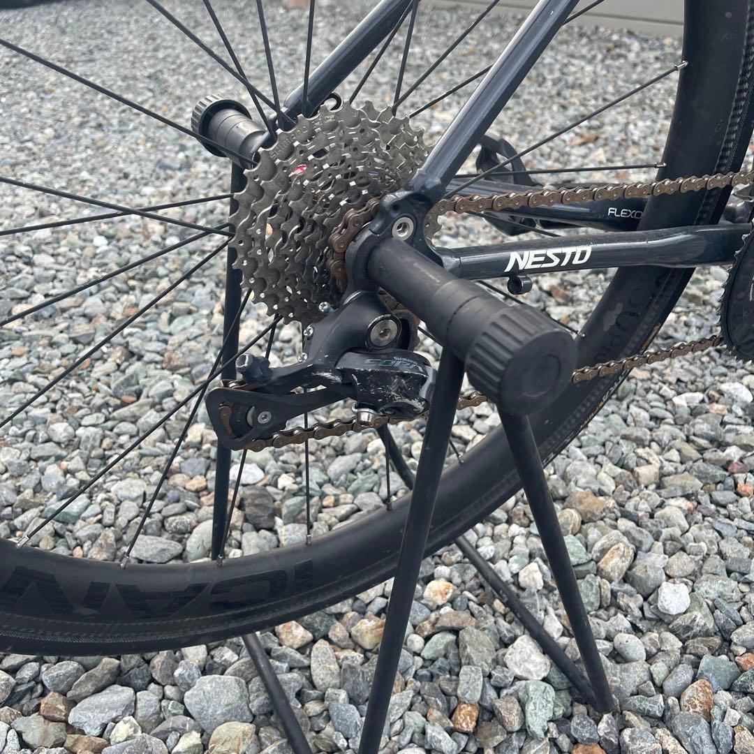 NESTO ALTERNAロードバイク ブラック/グリーン 700C