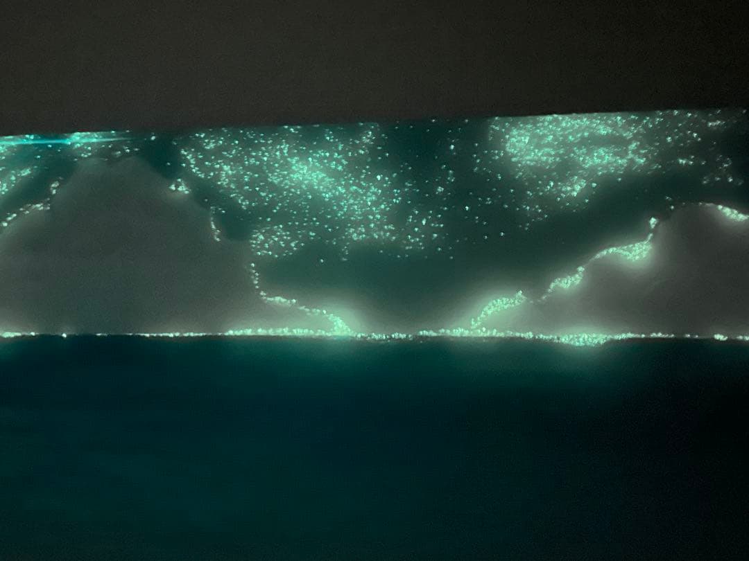 2025蓄光入りオーシャンレジンアート(A3パネル)No.13