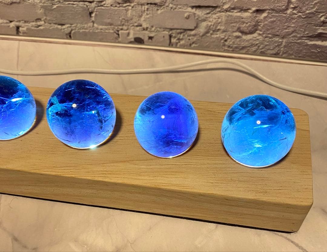 フローライト 7個セット（光る台座付き）