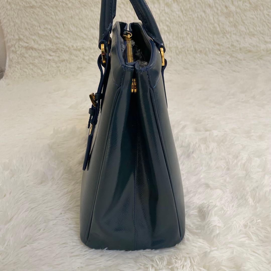 極美品 PRADA ガレリア サフィアーノ ハンドバッグ ブルー 三角ロゴ