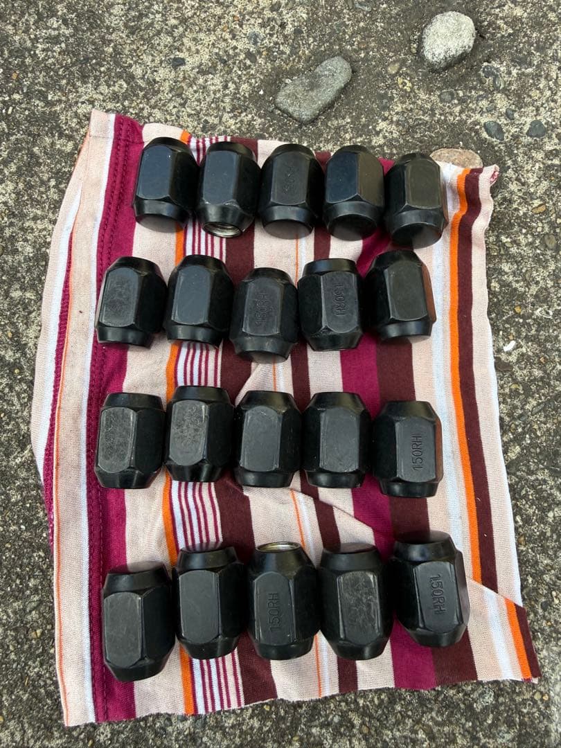 【1シーズンのみ】15in スタッドレス＋ホイール4本｜ピレリ ICE ZERO