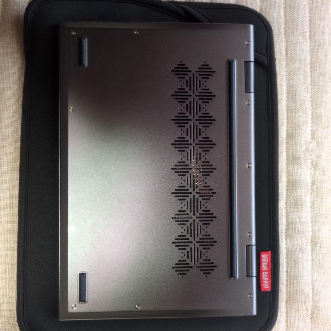 Yijowi　 2in1ノートパソコン　10.95インチ