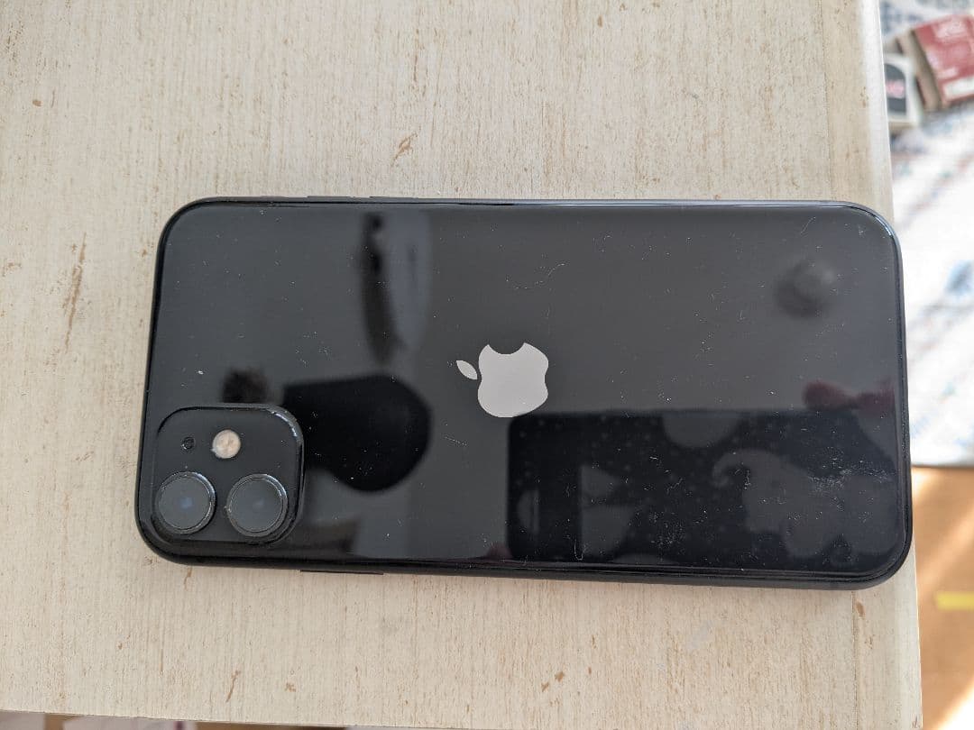 【ジャンク】iPhone11 64GB　画面割れ