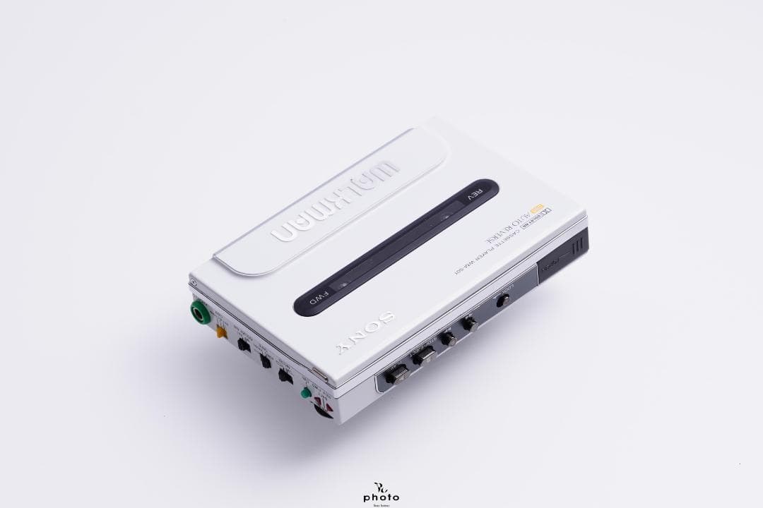 専用 SONY WALKMAN 名機 カセットウォークマン WM-501 W
