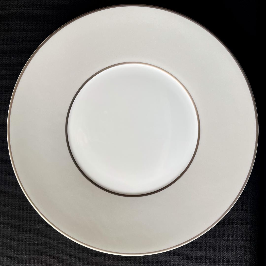 ★新品未使用　超美品★RAYNAUD　レイノー アメリカンディナープレート　４枚