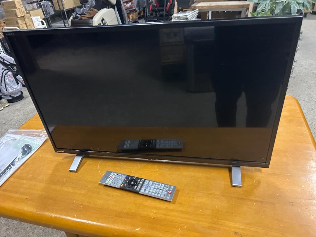 東芝 REGZA 32V34 32型 液晶テレビ 2021年製 リモコン付き