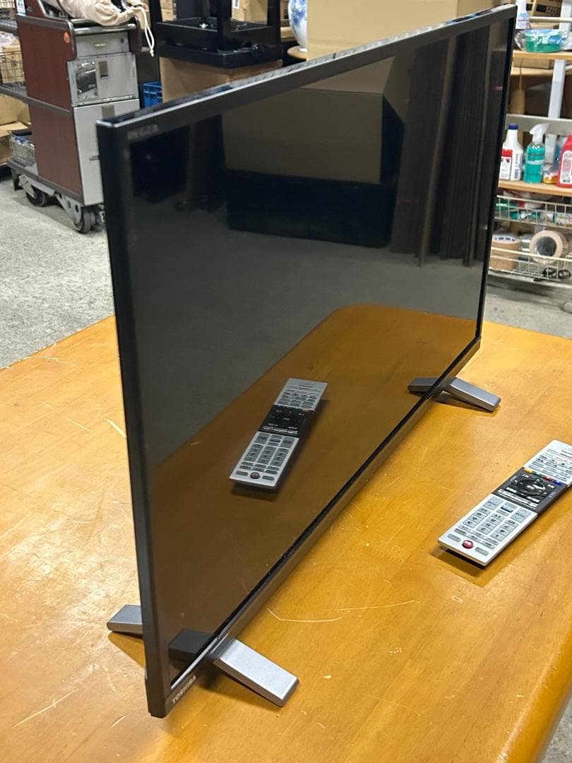 東芝 REGZA 32V34 32型 液晶テレビ 2021年製 リモコン付き