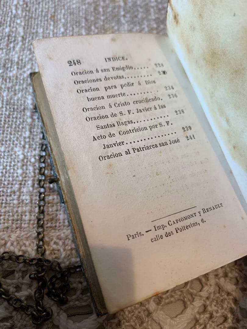 フランス製　アンティーク　レアな鞄型の手で持つ聖書！周りが貝細工で見事です！