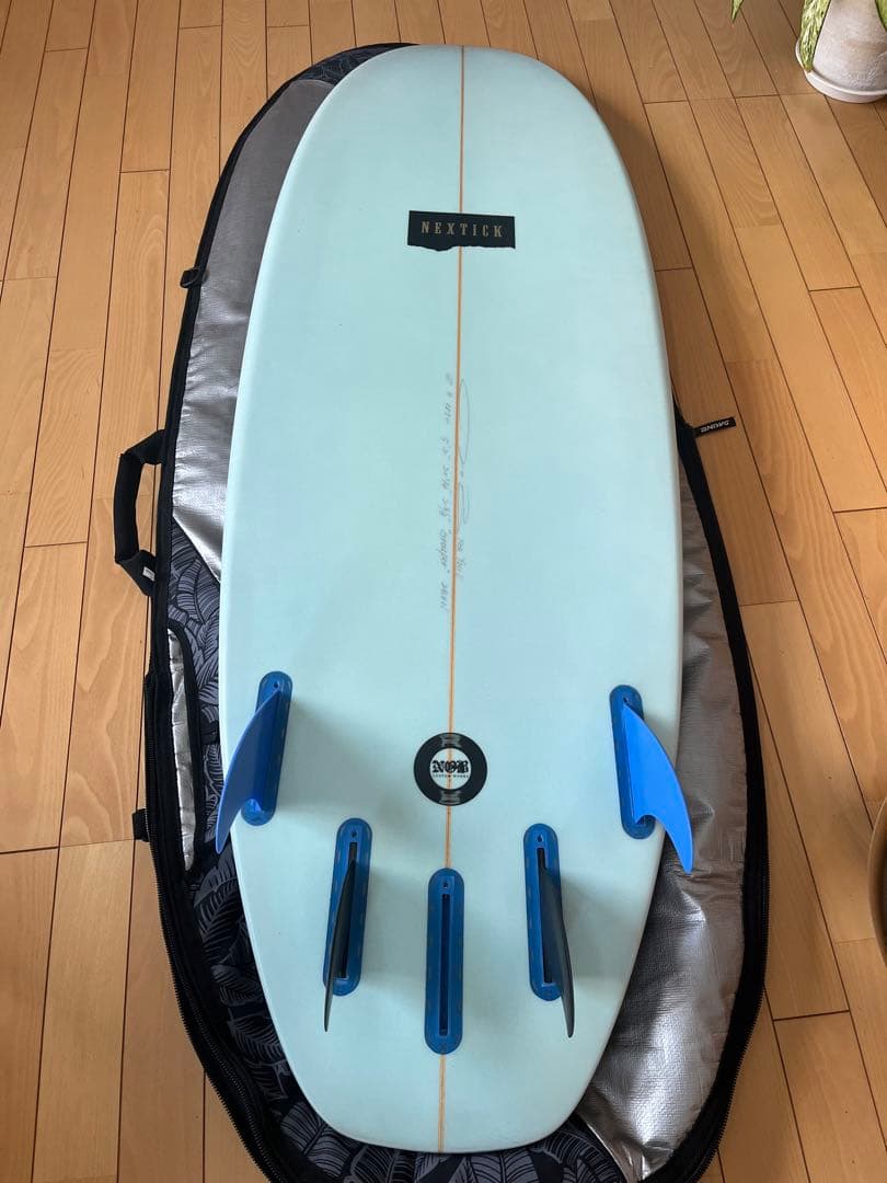 サーフィンボード