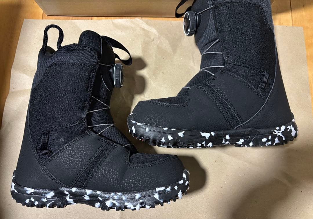 Burton Grom Boa キッズ 20.5 スノーボードブーツ バートン