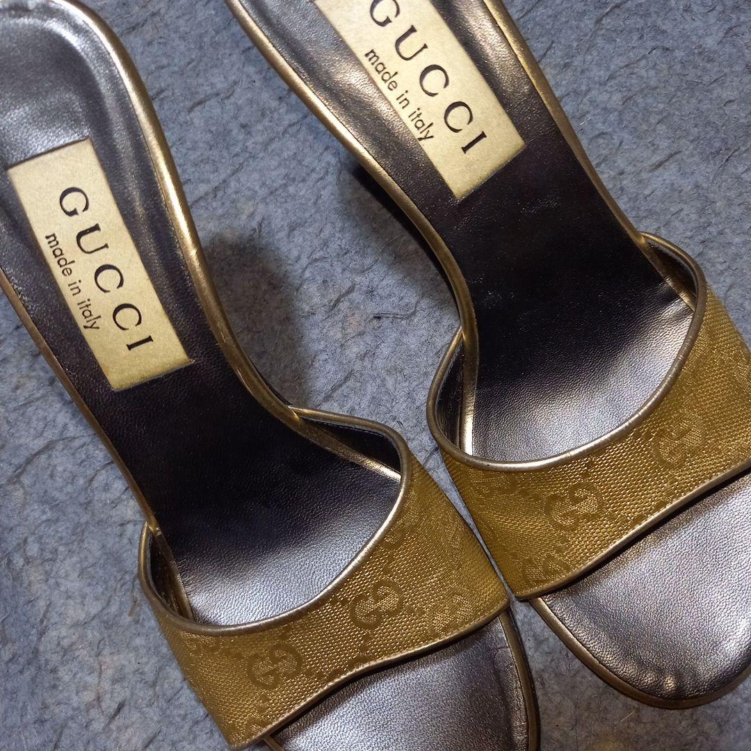 GUCCI ゴールド ハイヒールサンダル
