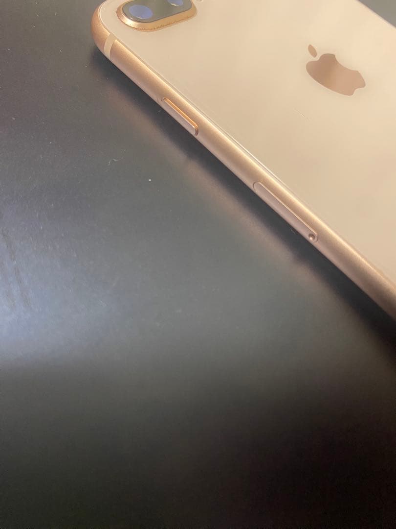 iPhone 8 Plus　ゴールド 本体のみ64GB SIMフリー