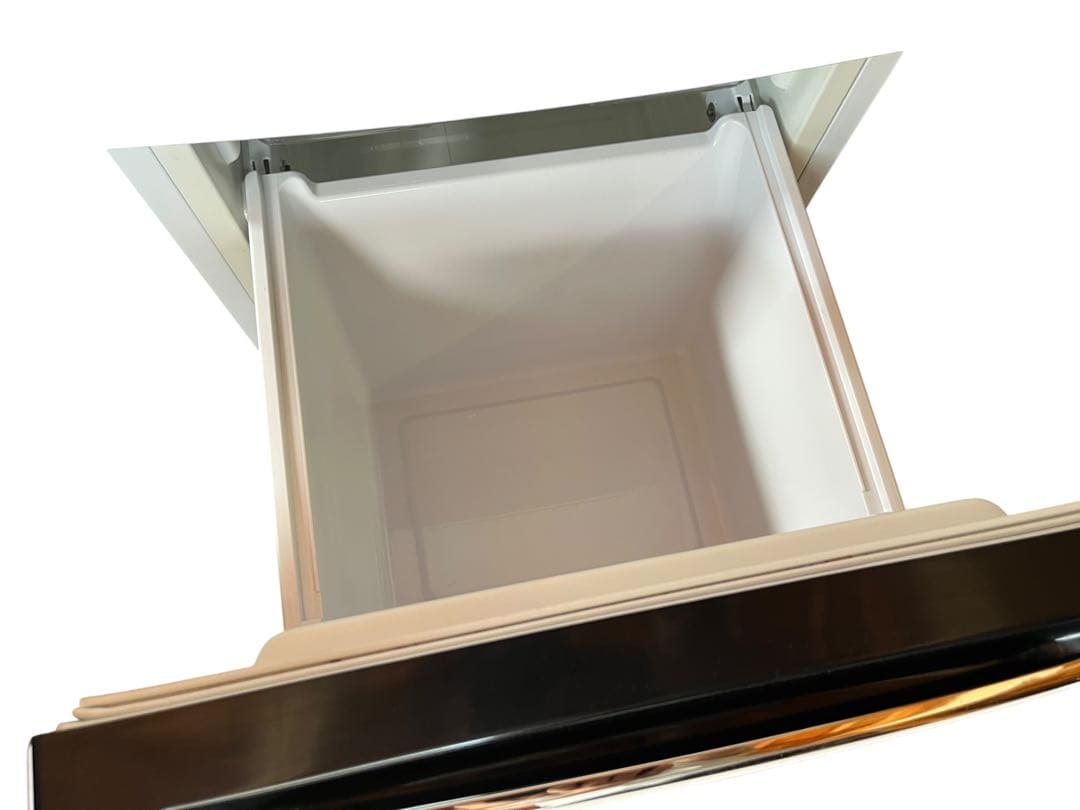 Hisense 2019年 130L 冷蔵庫 HR-D1302 一人暮らし 単身