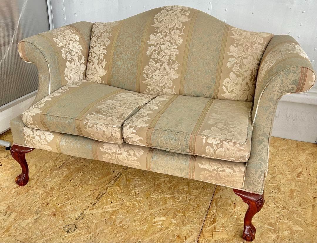 523 チェア イーセンアーレン ソファ 3人 猫脚 クラシック 大塚家具　b