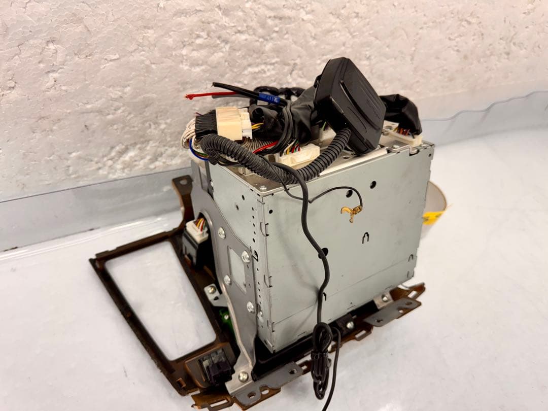 エルグランド HWS 中期 E51 ME51 NE51 純正 ナビユニット