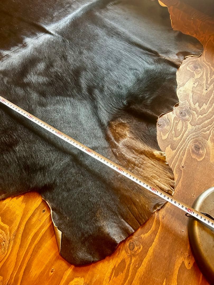 値下げ‼️希少カラー　カウラグ　ハラコ　ラグ