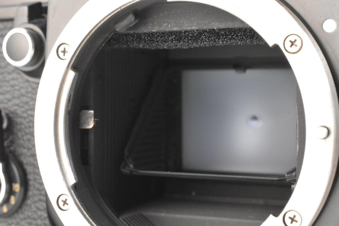 ニコン F2 AS 35mm フィルムカメラ + Ais 50mm f/1.4