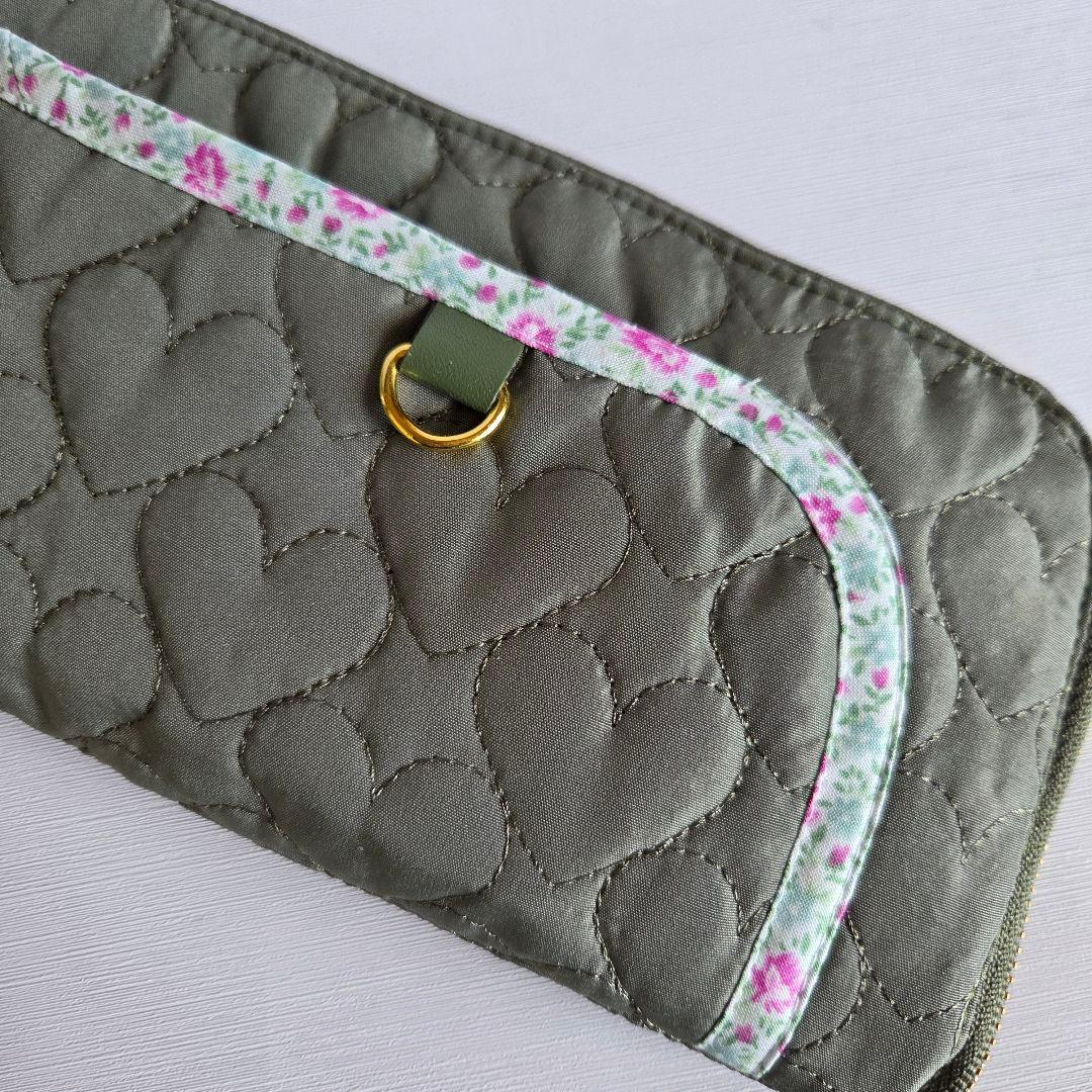 ゆうママ様①　ショルダーバッグ　ハートキルト　ハンドメイド