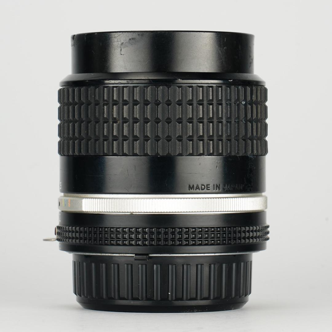 【寄れる大口径】Nikon Ai-s Nikkor 28mm F2 919