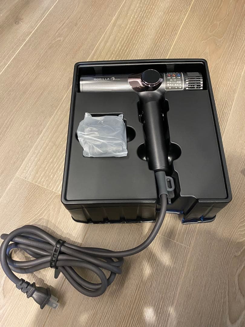 ゴリラのひとふき グレー