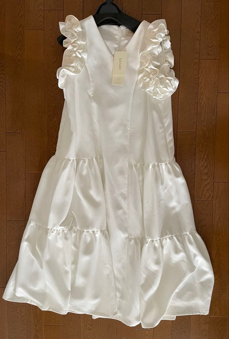 【値下げ】ビンナビ授乳服bitnabi par-langドレスワンピースホワイト