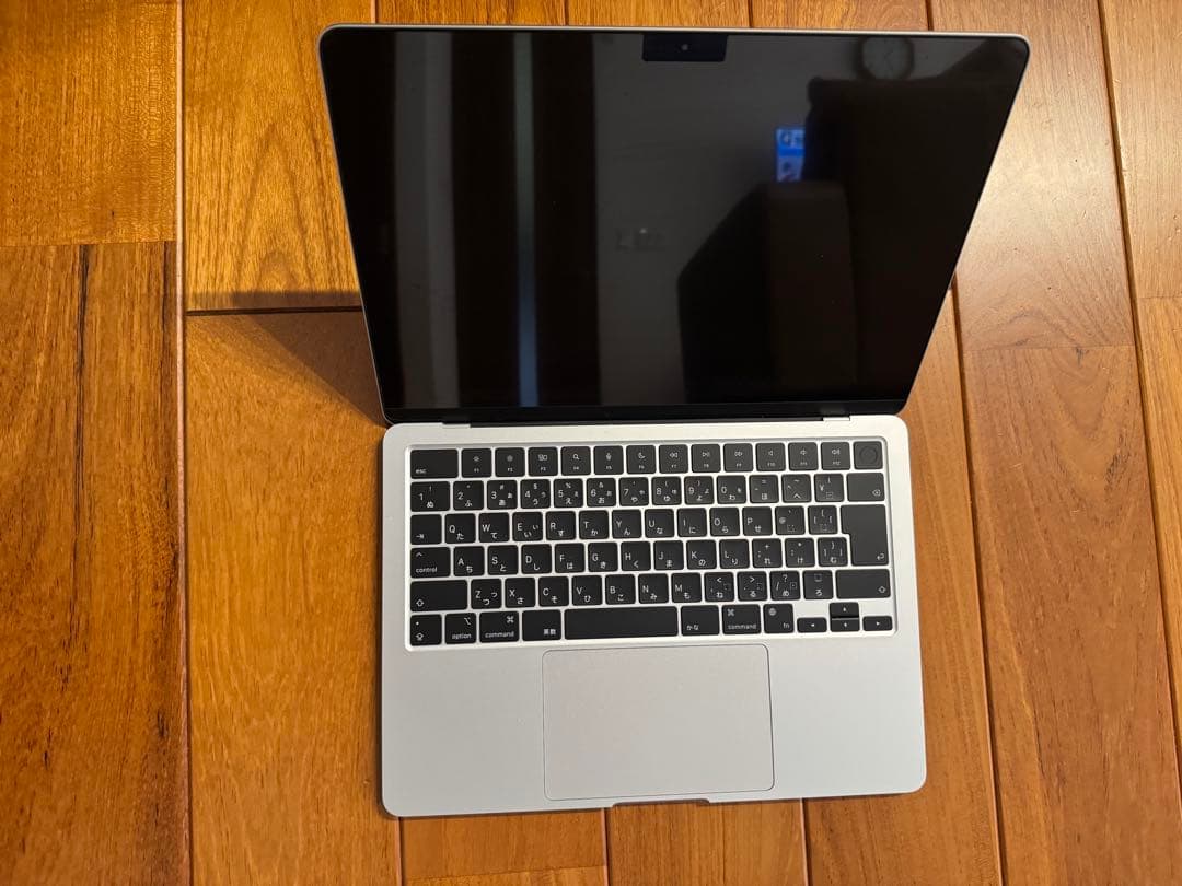 MacBook 13 インチ M2 シルバー